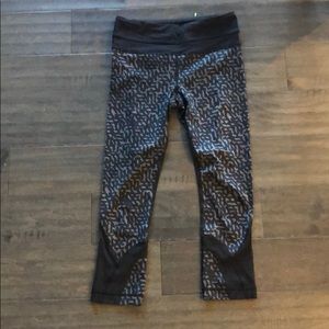 LuluLemon Capri leggings
